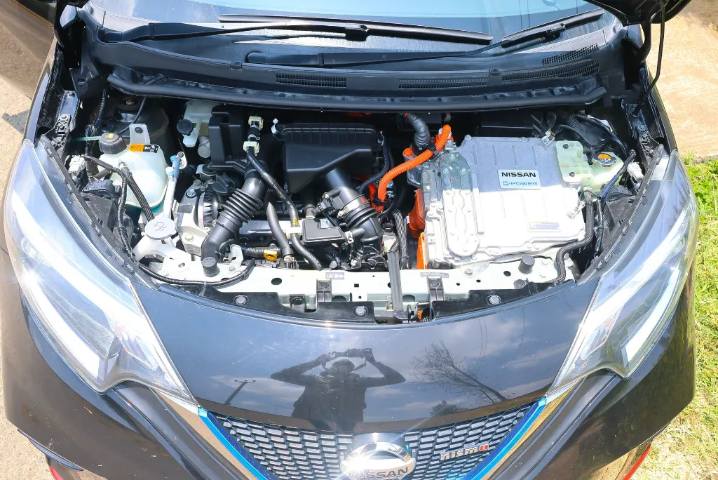 Nissan Note e-Power Autech 2018 (6).webp