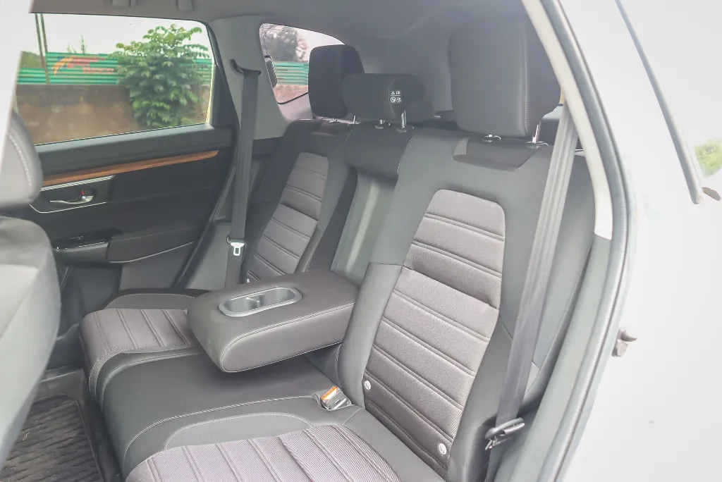 Honda CR-V Hybrid 2019 (6).webp