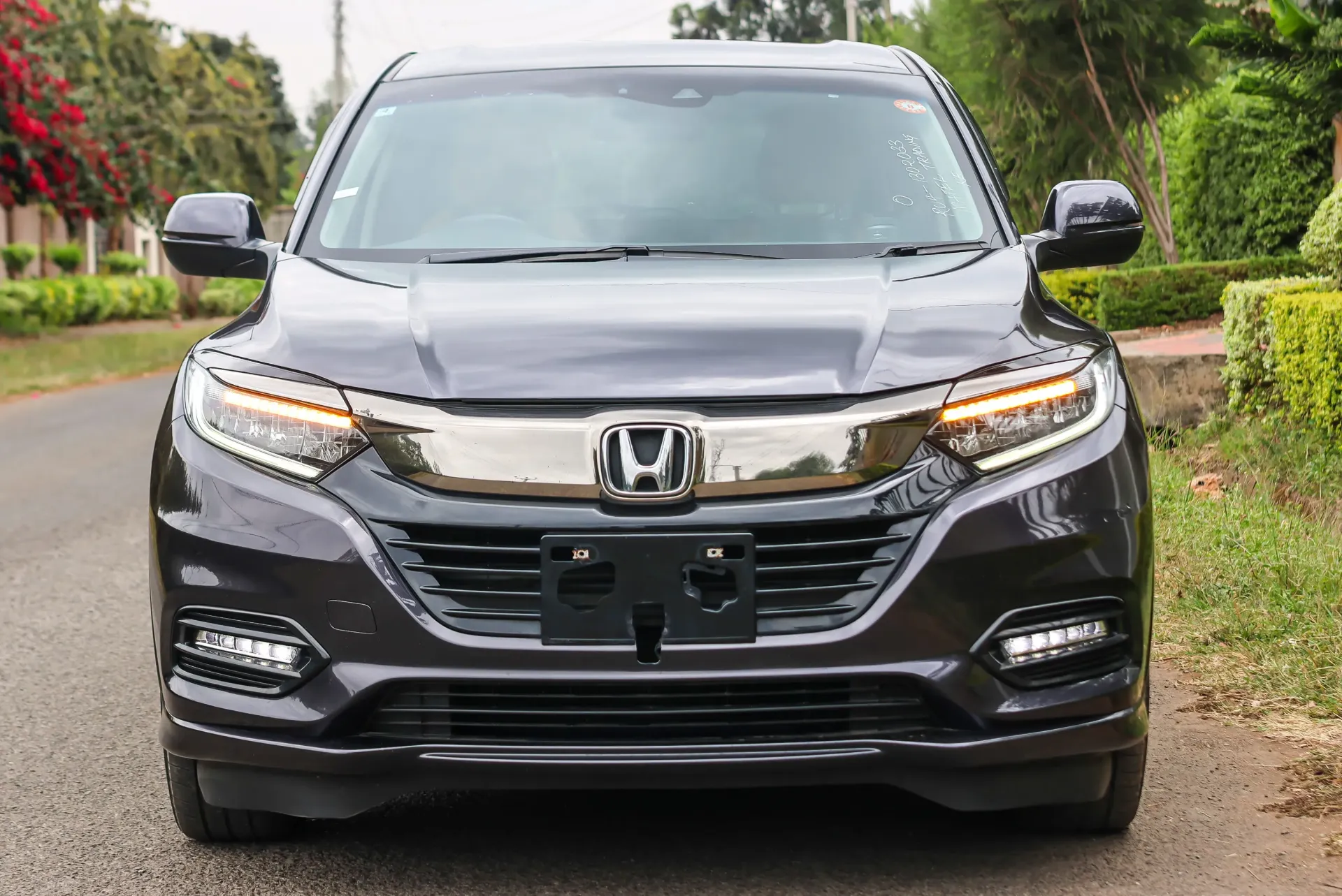 Honda Vezel 2018 Hybrid SUV | Fuel-Efficient Compact